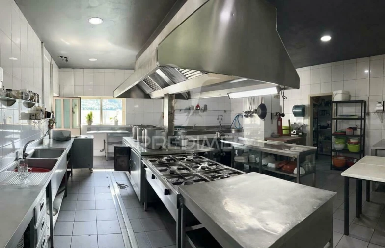 Moradia T5 para Venda em Sande São Lourenço e Balazar Foto 12