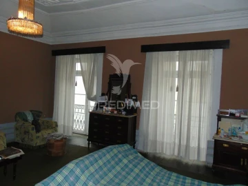 Prédio para Venda em Nossa Senhora da Conceição, São Pedro e São Dinis