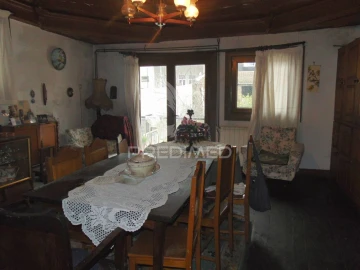 Prédio para Venda em Nossa Senhora da Conceição, São Pedro e São Dinis