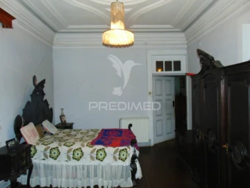 Prédio para Venda em Nossa Senhora da Conceição, São Pedro e São Dinis