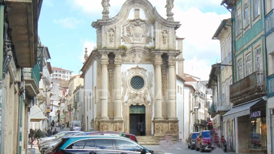 Prédio para Venda em Nossa Senhora da Conceição, São Pedro e São Dinis