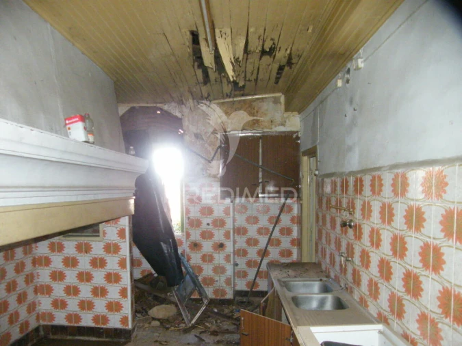 Moradia T2 para Venda em Espírito Santo, Nossa Senhora da Graça e São Simão Foto 7