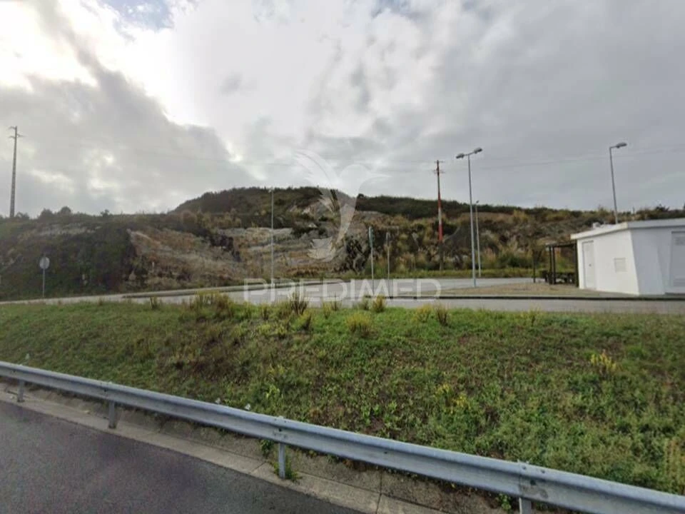 Terreno para Venda em Malveira e São Miguel de Alcainça Foto 2