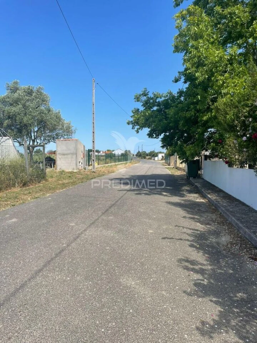 Moradia T0 para Venda em Manique do Intendente, Vila Nova de São Pedro e Maçussa Foto 2