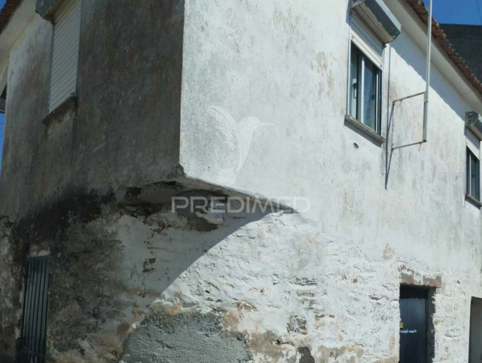 Moradia T2 para Venda em Peso da Régua e Godim Foto 4