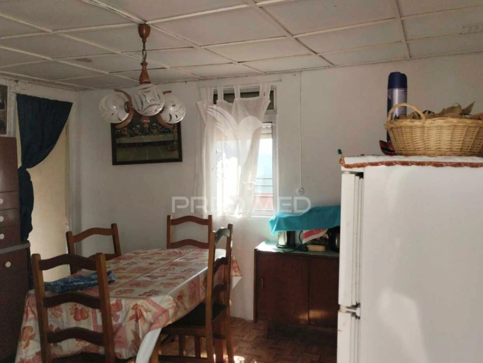 Moradia T2 para Venda em Peso da Régua e Godim Foto 3