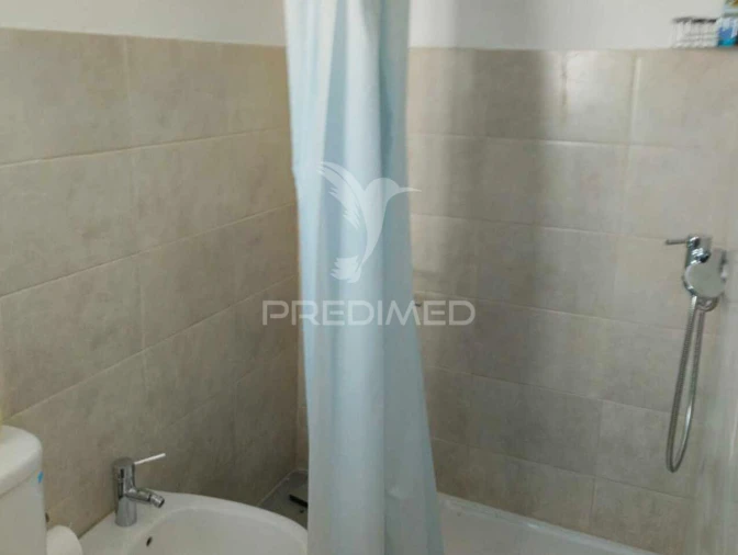 Moradia T2 para Venda em Peso da Régua e Godim Foto 1