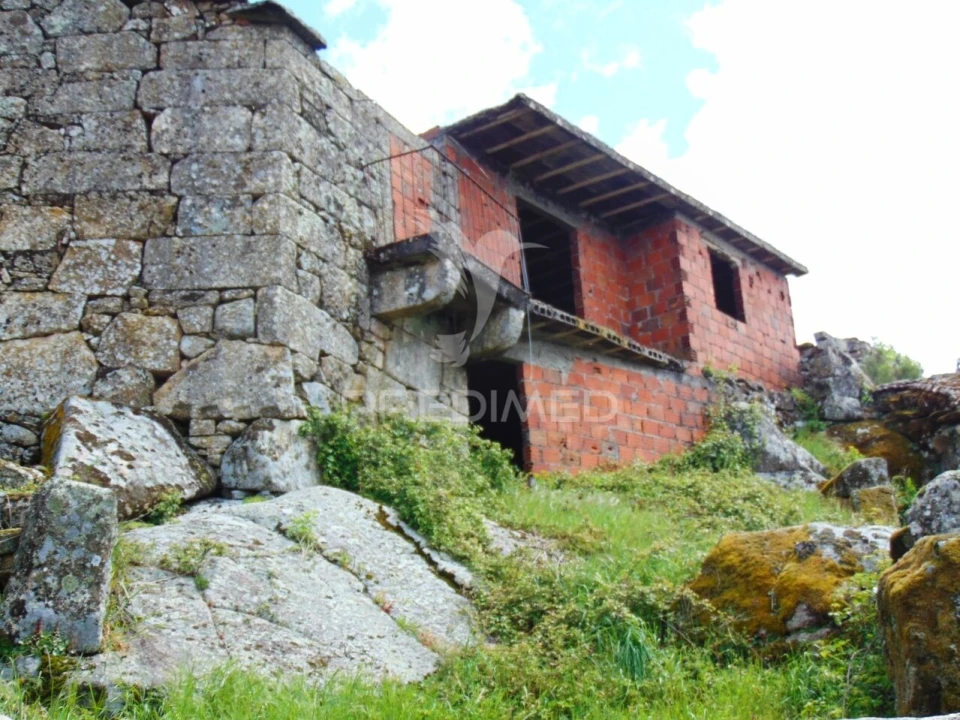 Moradia T2 para Venda em São Tomé do Castelo e Justes Foto 10
