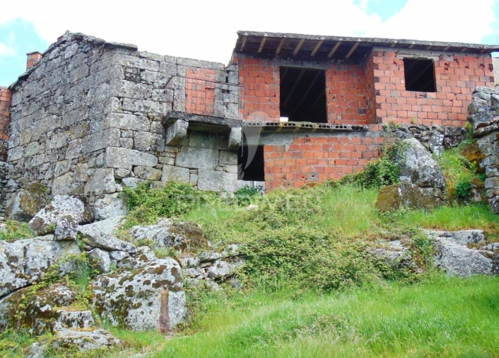 Moradia T2 para Venda em São Tomé do Castelo e Justes Foto 11