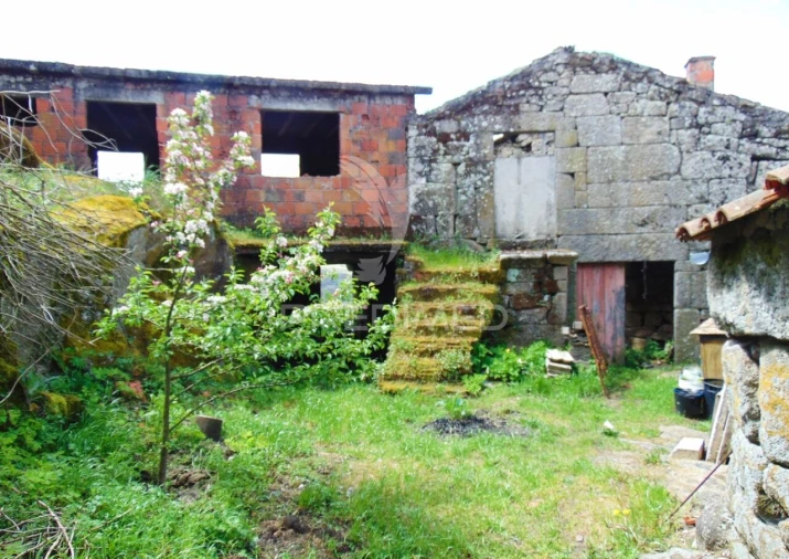 Moradia T2 para Venda em São Tomé do Castelo e Justes