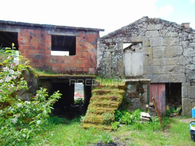 Moradia T2 para Venda em São Tomé do Castelo e Justes Foto 4