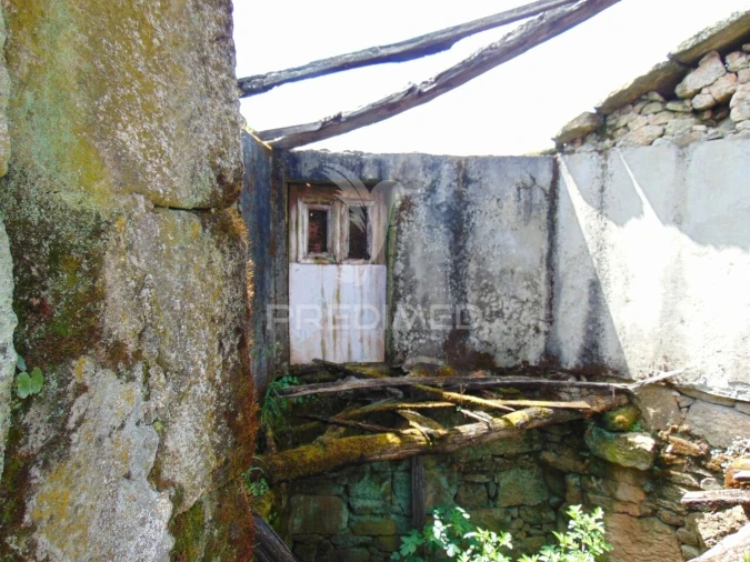 Moradia T2 para Venda em São Tomé do Castelo e Justes Foto 8