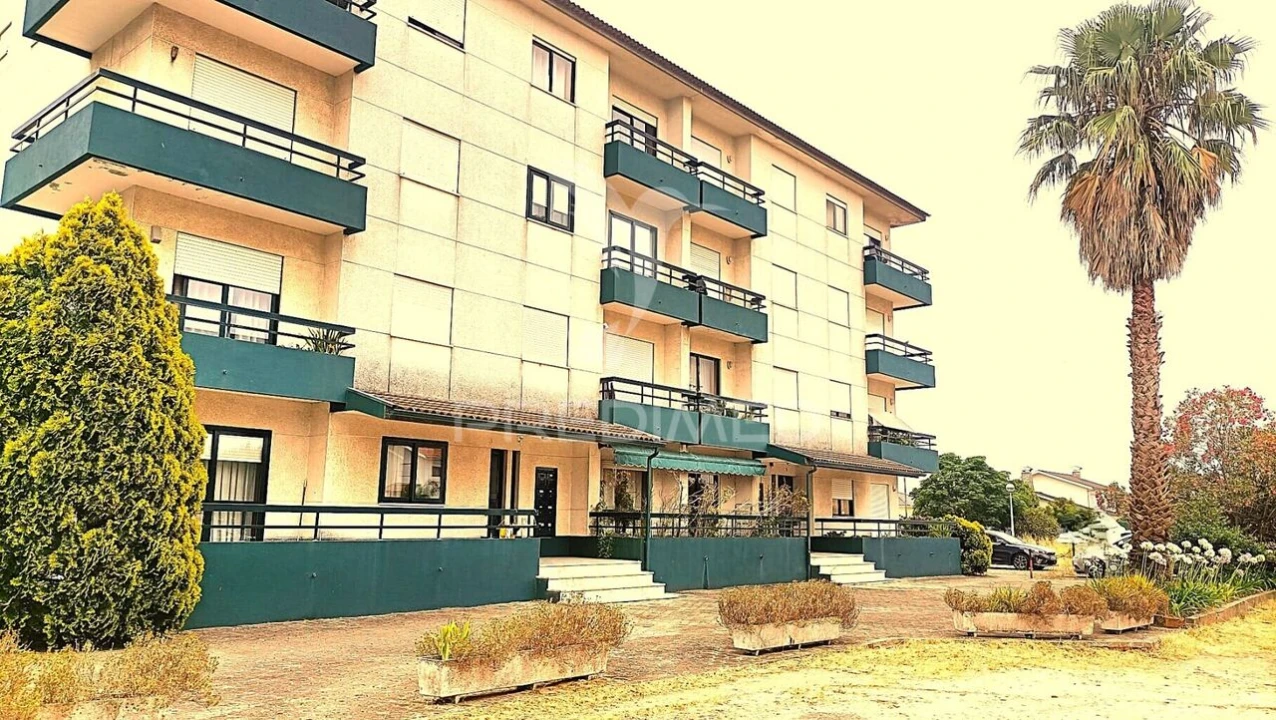 Apartamento T3 para Venda em Ovar, São João, Arada e São Vicente de Pereira Jusã Foto 1