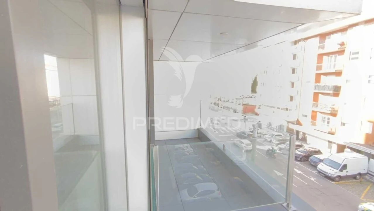 Apartamento T3 para Venda em Cedofeita, Santo Ildefonso, Sé, Miragaia, São Nicolau e Vitória Foto 13