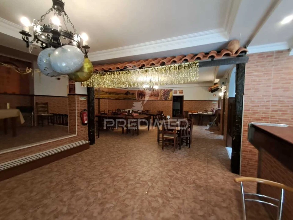 Loja para Venda em Laranjeiro e Feijó Foto 9