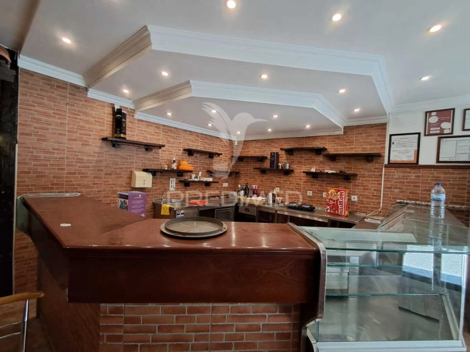 Loja para Venda em Laranjeiro e Feijó Foto 16