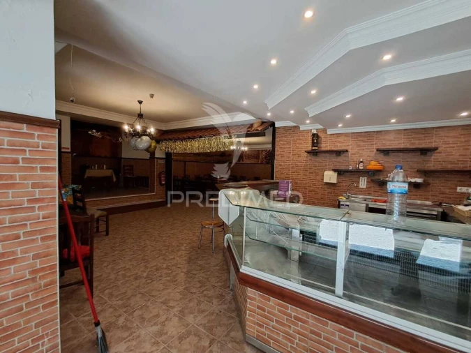 Loja para Venda em Laranjeiro e Feijó Foto 15