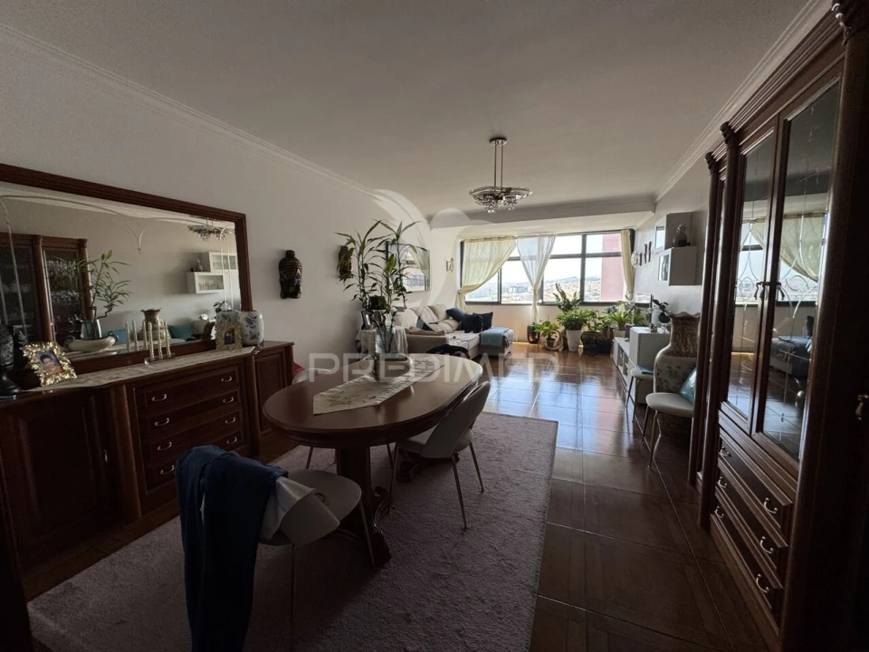 Apartamento T3 para Venda em Ramada e Caneças Foto 6