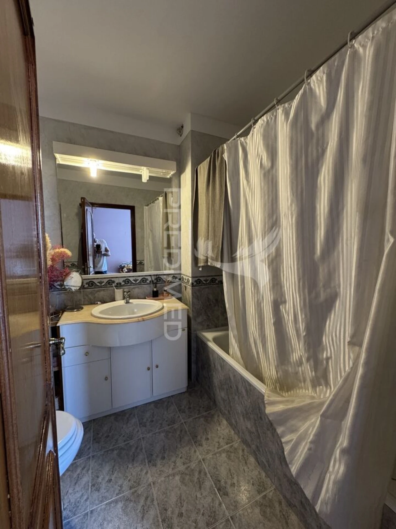 Apartamento T3 para Venda em Ramada e Caneças Foto 12