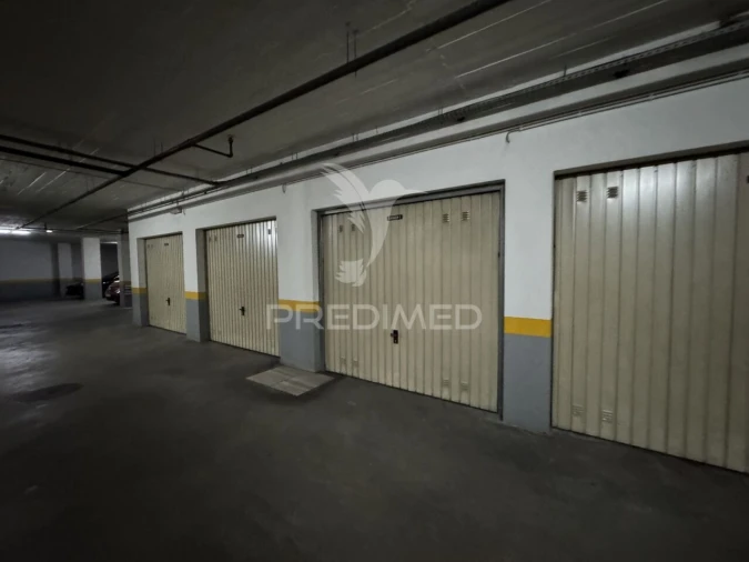 Apartamento T3 para Venda em Ramada e Caneças Foto 5