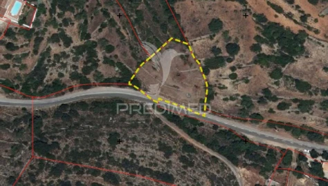 Terreno para Venda em Conceição e Estoi