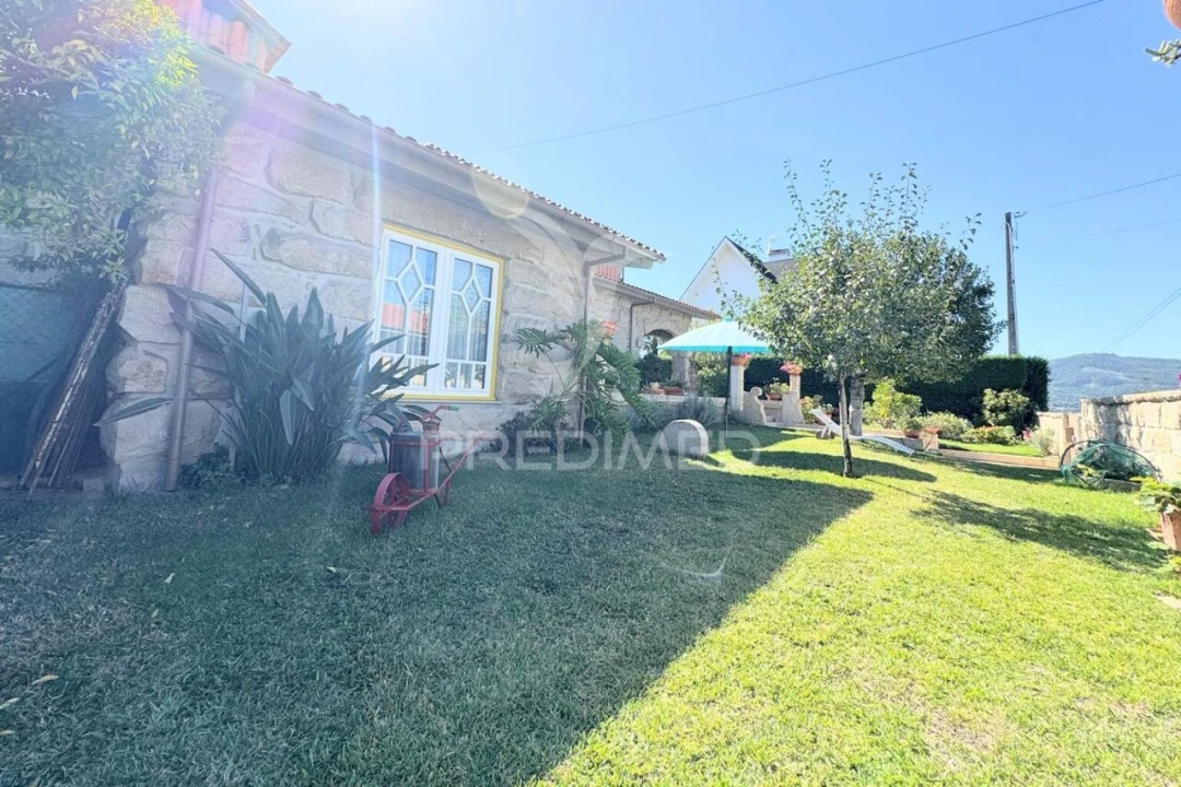 Moradia T4 para Venda em Sande São Lourenço e Balazar Foto 10