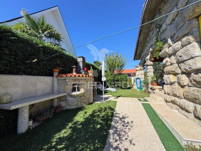 Moradia T4 para Venda em Sande São Lourenço e Balazar Foto 17