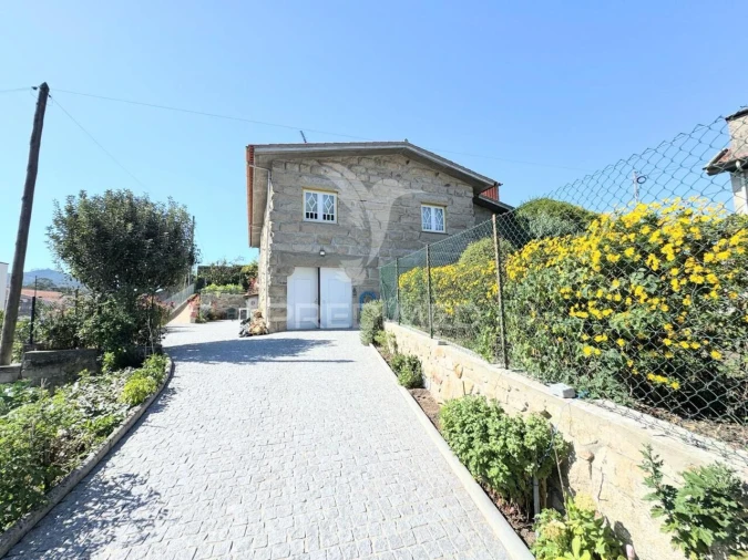 Moradia T4 para Venda em Sande São Lourenço e Balazar Foto 2