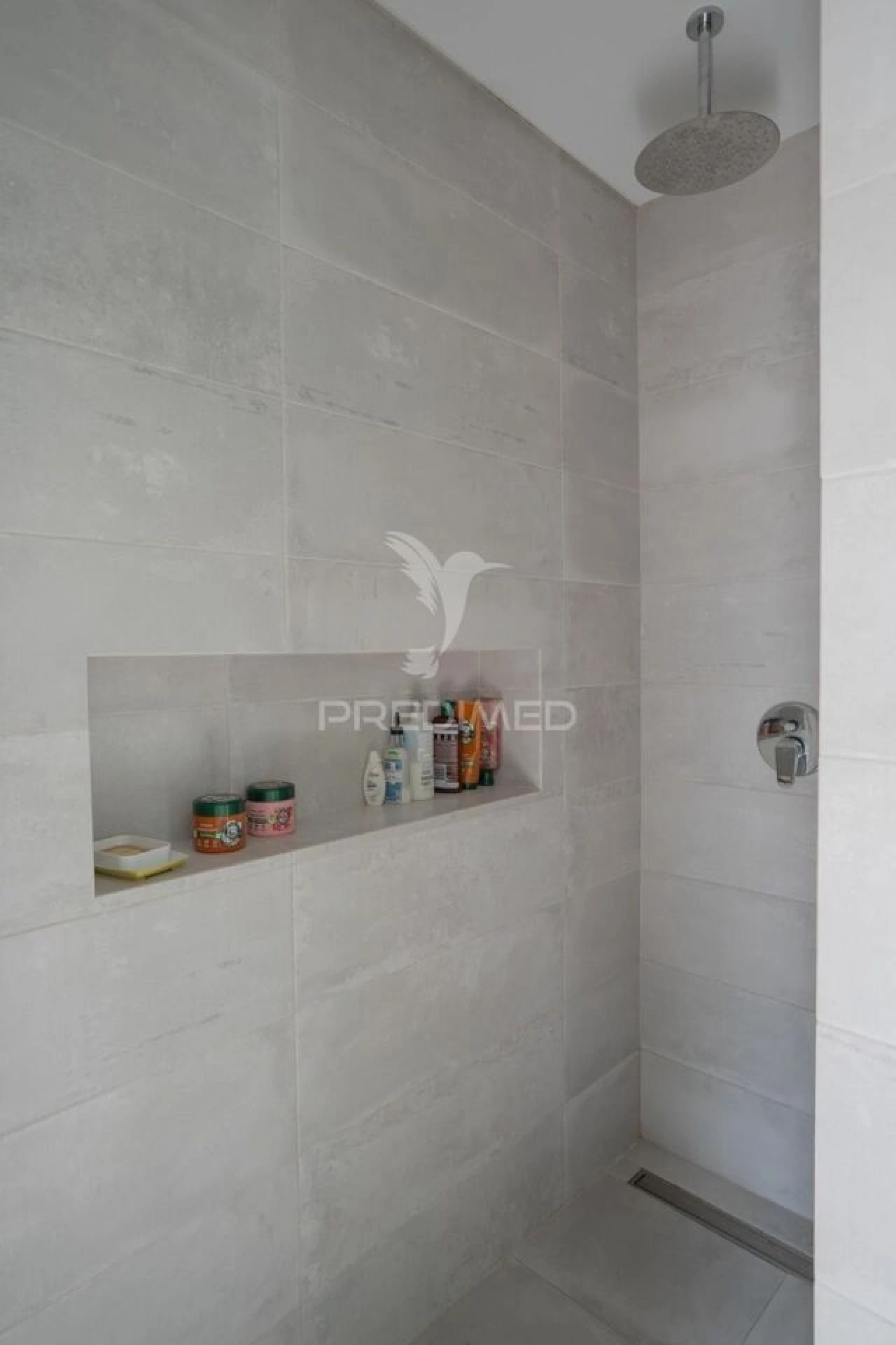 Moradia T4 para Venda em Ramada e Caneças Foto 27