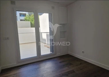 Apartamento T3 para Venda em Laranjeiro e Feijó