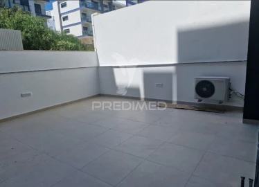 Apartamento T3 para Venda em Laranjeiro e Feijó