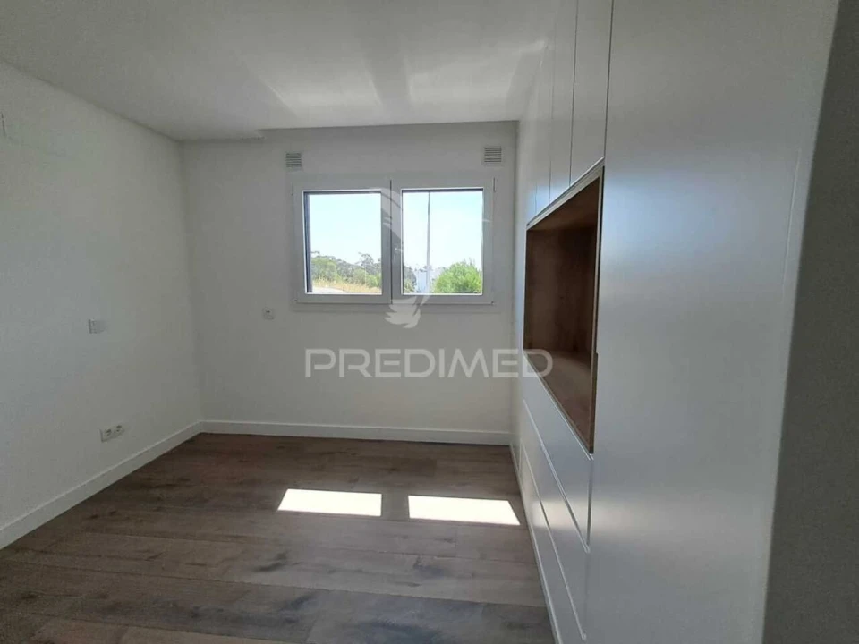 Apartamento T3 para Venda em Laranjeiro e Feijó Foto 5