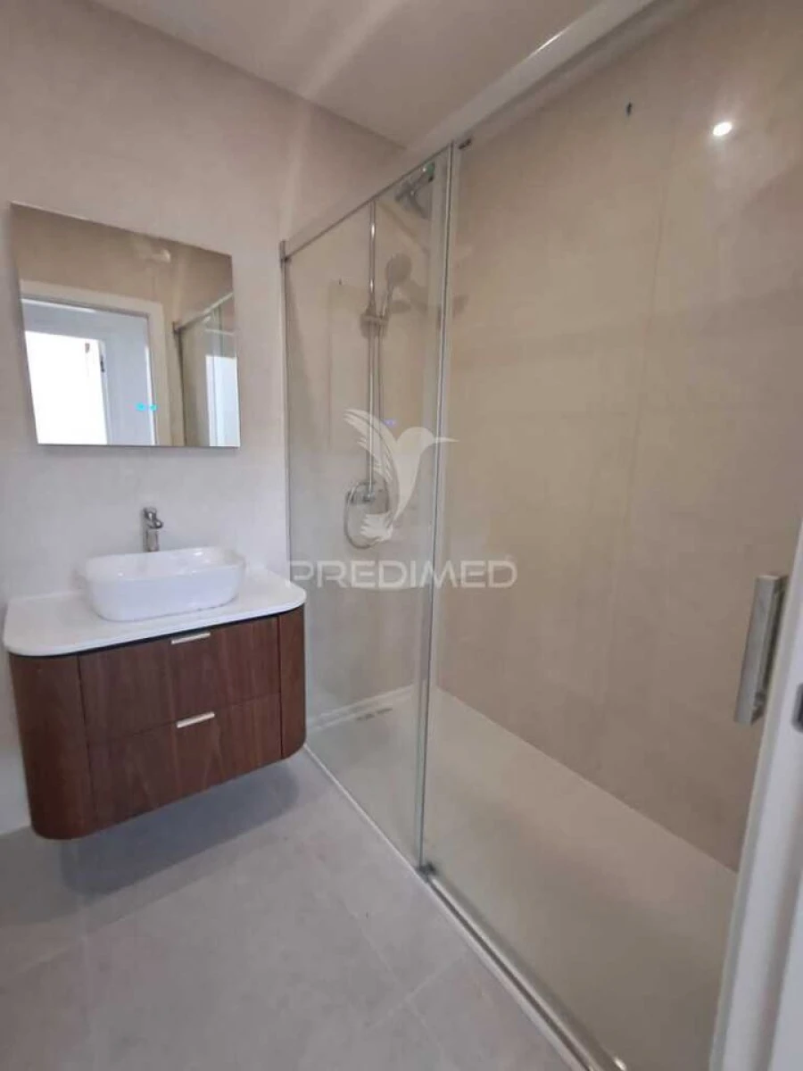 Apartamento T3 para Venda em Laranjeiro e Feijó Foto 17