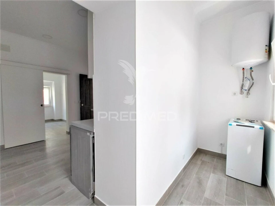 Apartamento T3 para Venda em Agualva e Mira-Sintra Foto 13