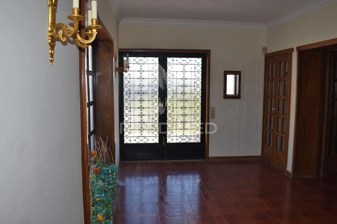 Moradia T5 para Venda em Mafamude e Vilar do Paraíso Foto 18