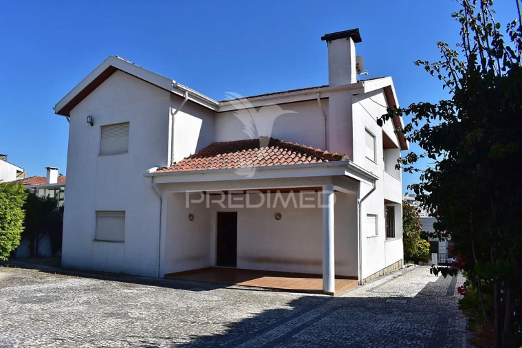 Moradia T5 para Venda em Mafamude e Vilar do Paraíso Foto 7