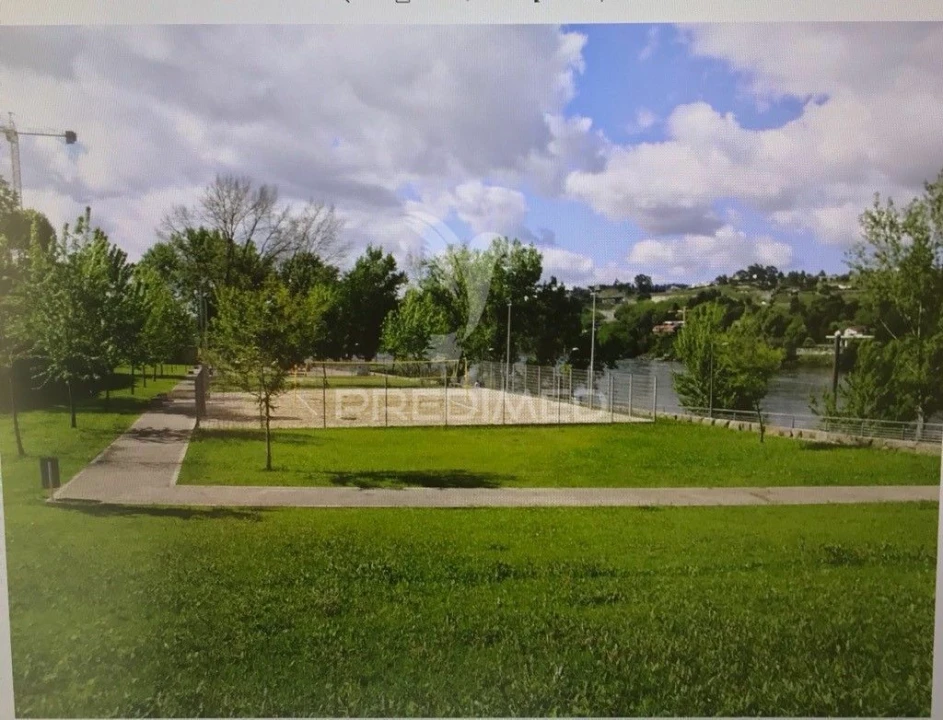 Terreno para Venda em Gondomar (São Cosme), Valbom e Jovim Foto 6