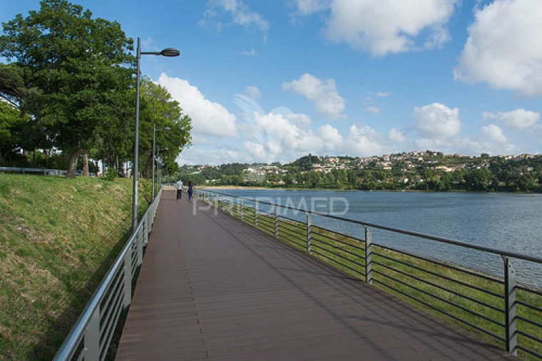 Terreno para Venda em Gondomar (São Cosme), Valbom e Jovim Foto 1