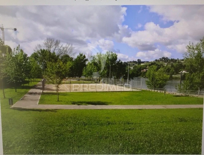 Terreno para Venda em Gondomar (São Cosme), Valbom e Jovim Foto 6