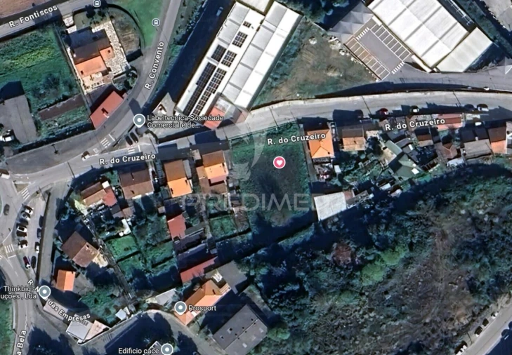 Terreno para Venda em Santo Tirso, Couto (Santa Cristina e São Miguel) e Burgães Foto 2