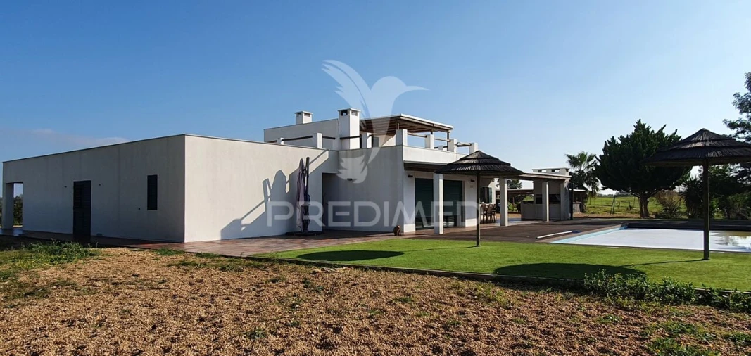 Quinta T7 para Venda em Ferreira do Alentejo e Canhestros Foto 11