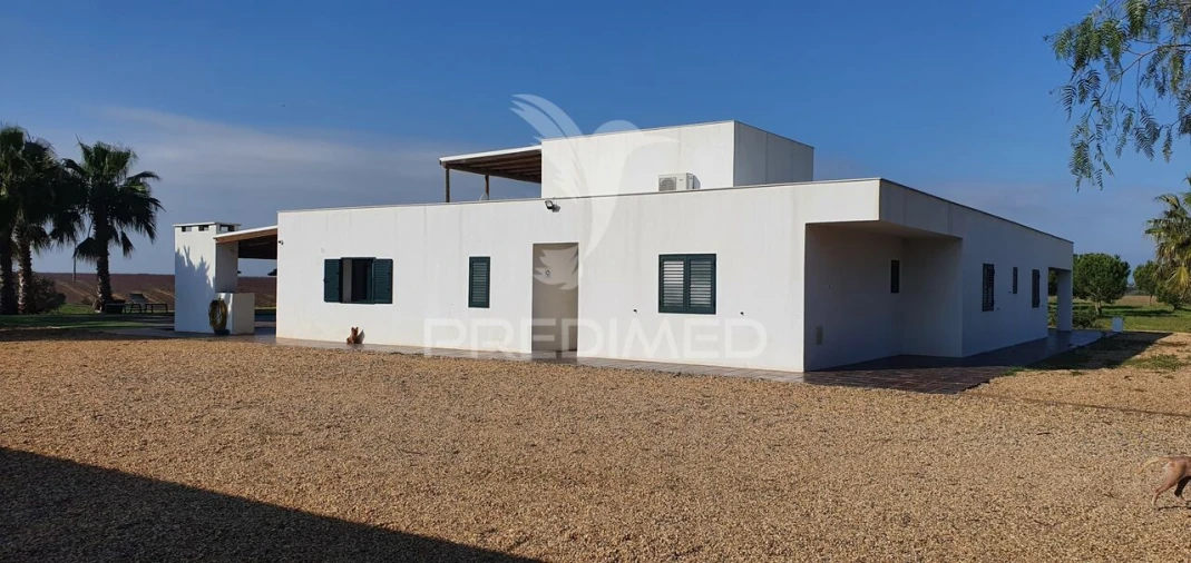 Quinta T7 para Venda em Ferreira do Alentejo e Canhestros Foto 10