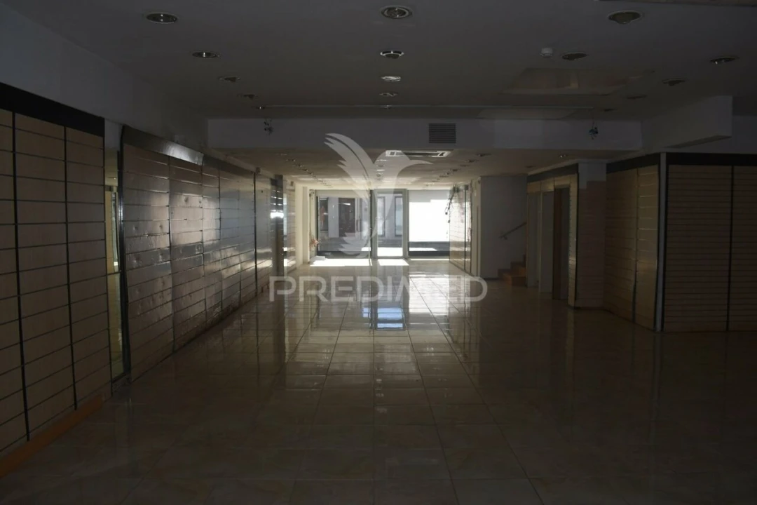 Loja para Arrendamento em Matosinhos e Leça da Palmeira Foto 4