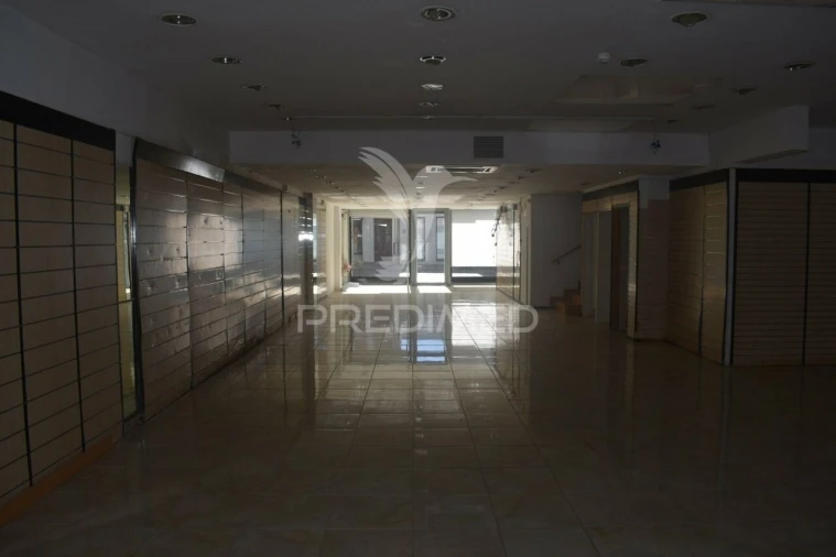 Loja para Arrendamento em Matosinhos e Leça da Palmeira Foto 4