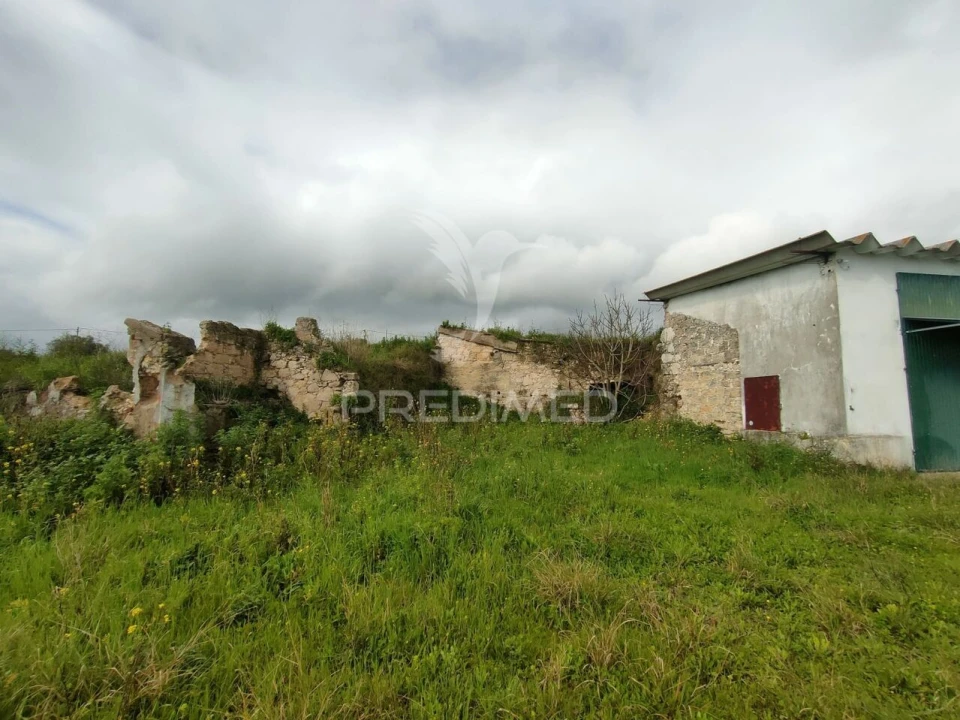 Moradia T2 para Venda em São Vicente do Paul e Vale de Figueira Foto 6