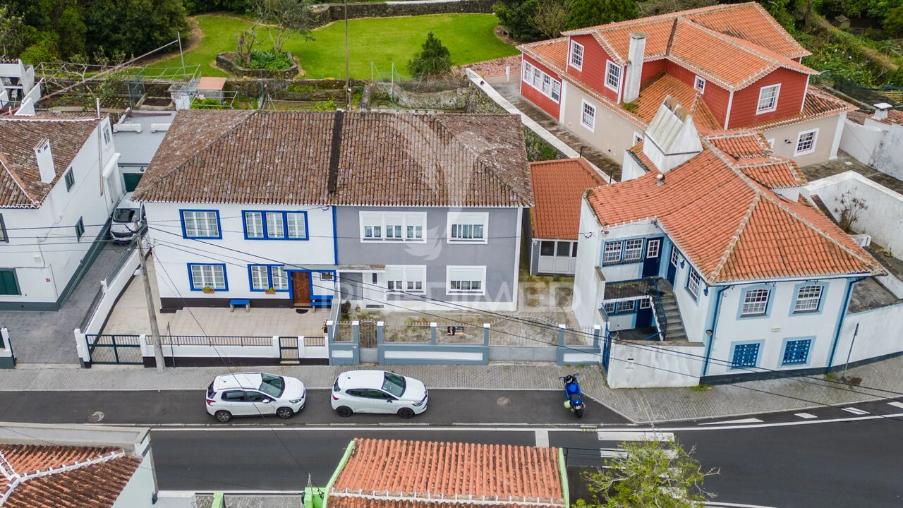 Moradia T5 para Venda em Angra (São Pedro) Foto 6