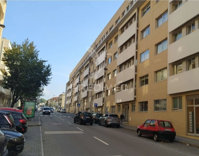 Terreno para Venda em Custóias, Leça do Balio e Guifões Foto 3