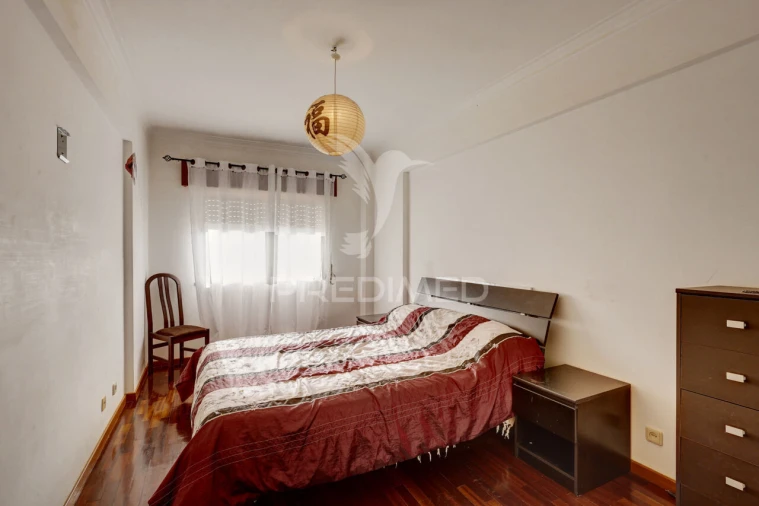 Apartamento T2 para Venda em Massamá e Monte Abraão Foto 2