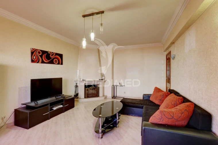 Apartamento T2 para Venda em Massamá e Monte Abraão Foto 25