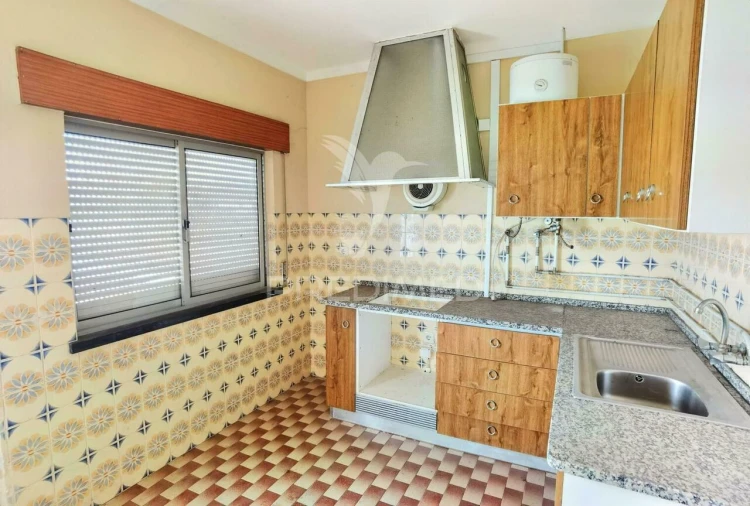 Moradia T7 para Venda em Azoia de Cima e Tremês Foto 16